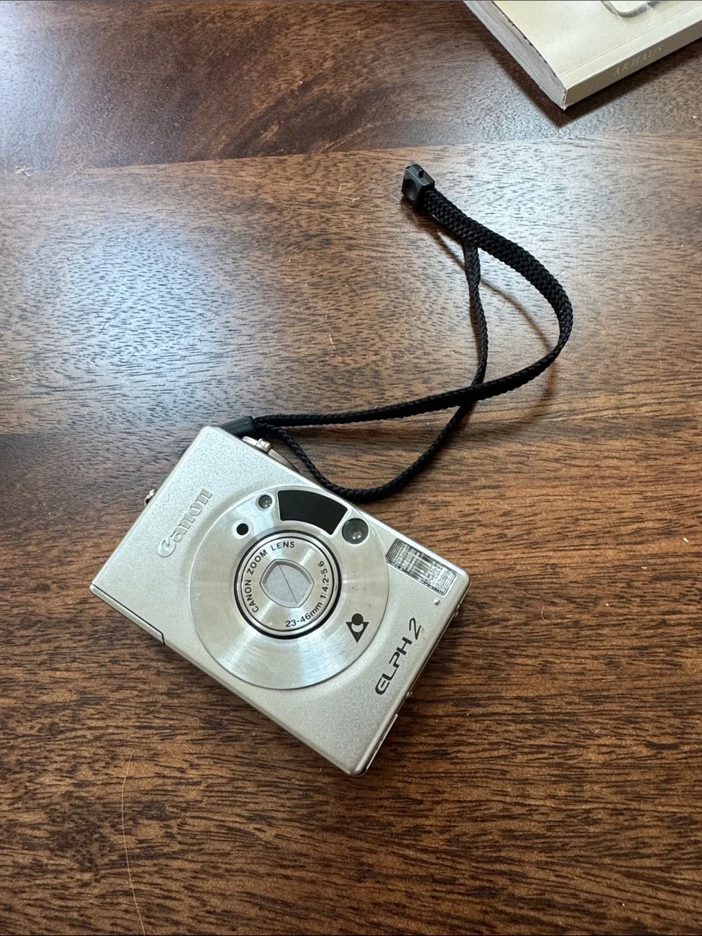 Canon Elph 2 Silver Compact Point-and-Shoot  Camera with Wrist Strap